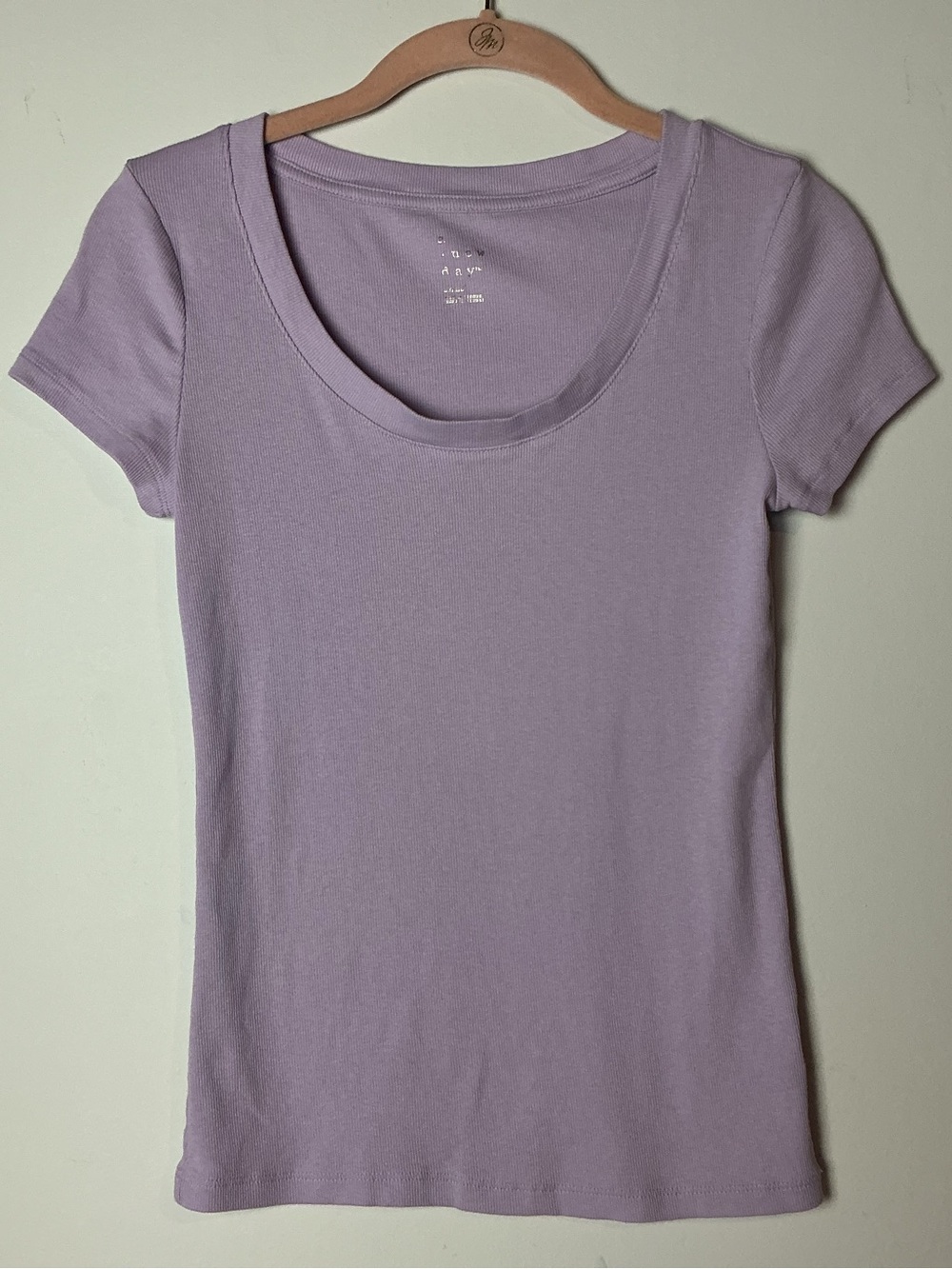 a new day Lavender Scoop Neck Short Sleeve Tee Size S